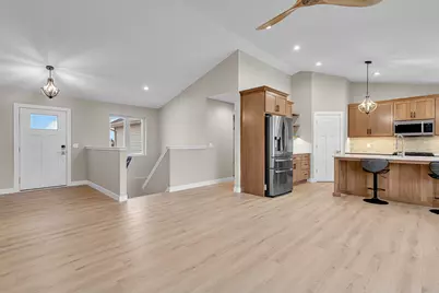 4915  Lincoln Way, Sheboygan, WI 53083 - Photo 7