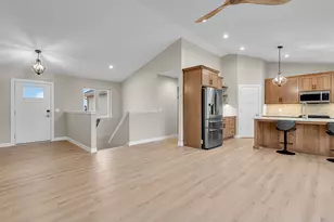 4915 Lincoln Wy, Sheboygan, WI 53083 - Photo 7