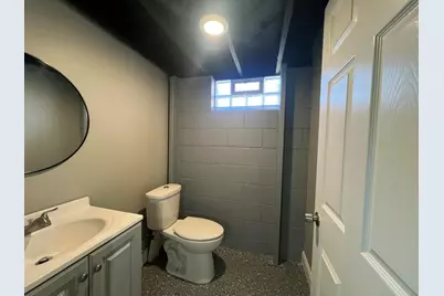 6827 N 44th St, Milwaukee, WI 53223 - Photo 67