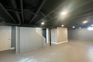 6827 N 44th St, Milwaukee, WI 53223 - Photo 61