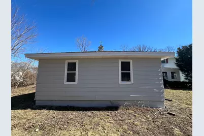 6827 N 44th St, Milwaukee, WI 53223 - Photo 95