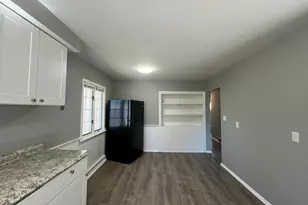 6827 N 44th St, Milwaukee, WI 53223 - Photo 45