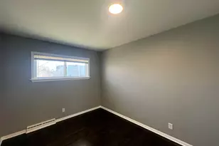 6827 N 44th St, Milwaukee, WI 53223 - Photo 29