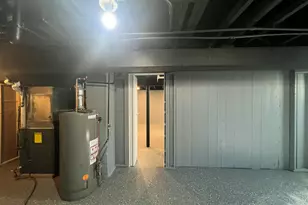 6827 N 44th St, Milwaukee, WI 53223 - Photo 79