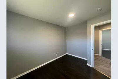 6827 N 44th St, Milwaukee, WI 53223 - Photo 31