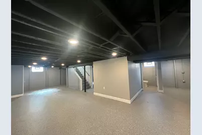 6827 N 44th St, Milwaukee, WI 53223 - Photo 59