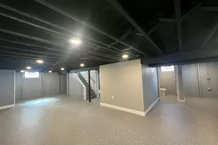 6827 N 44th St, Milwaukee, WI 53223 - Photo 59