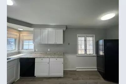 6827 N 44th St, Milwaukee, WI 53223 - Photo 43