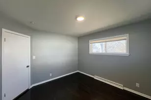 6827 N 44th St, Milwaukee, WI 53223 - Photo 19