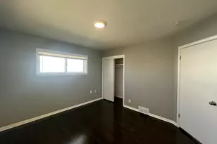 6827 N 44th St, Milwaukee, WI 53223 - Photo 15