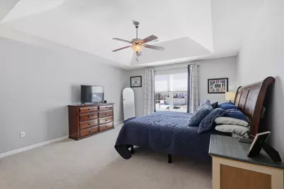 734  Creekwood Ln, West Bend, WI 53095 - Photo 23