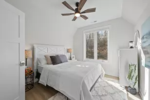 422 S Lake Shore Dr, Fontana, WI 53125 - Photo 27