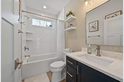 422 S Lakeshore Dr, Fontana, WI 53125 - Photo 3