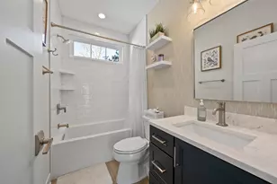 422 S Lake Shore Dr, Fontana, WI 53125 - Photo 3