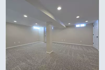 N65W24157  Poplar Ave, Sussex, WI 53089 - Photo 35