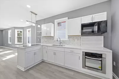 3341 N Richards St, Milwaukee, WI 53212 - Photo 1