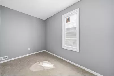 3341 N Richards St, Milwaukee, WI 53212 - Photo 13