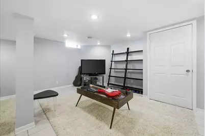 15429 W Mayflower Ct, New Berlin, WI 53151 - Photo 33