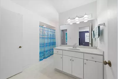 15429 W Mayflower Ct, New Berlin, WI 53151 - Photo 25