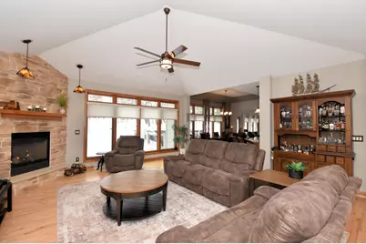 N77W23829  Sun Valley Run, Sussex, WI 53089 - Photo 11