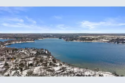 W358N5045  Lakeshore Dr, Oconomowoc, WI 53066 - Photo 47