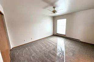 300 Foxwood Dr, Racine, WI 53185 - Photo 17