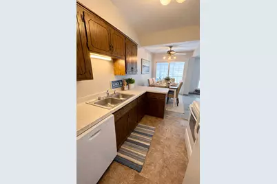 300  Foxwood Dr #160, Racine, WI 53185 - Photo 9