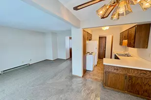 300 Foxwood Dr, Racine, WI 53185 - Photo 7