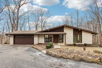 S54W23710  Maple Hill Ct, Waukesha, WI 53189 - Photo 1