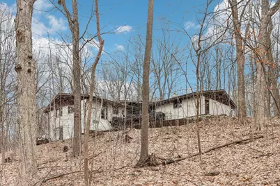 S54W23710  Maple Hill Ct, Waukesha, WI 53189 - Photo 7