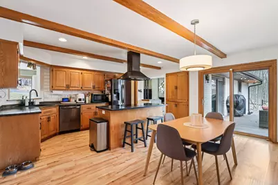 S54W23710  Maple Hill Ct, Waukesha, WI 53189 - Photo 23