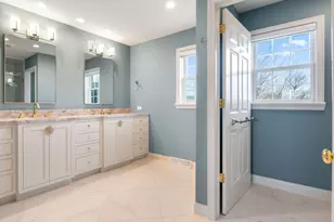 W235S4478 Amber Ct, Waukesha, WI 53189 - Photo 45