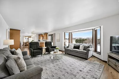 2664 E Henry Ave, Cudahy, WI 53110 - Photo 17