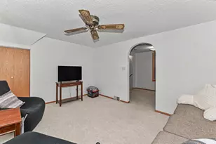 2009 S 77th St, West Allis, WI 53219 - Photo 23