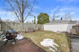 3349 N 92nd St, Milwaukee, WI 53222 - Photo 5