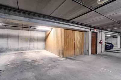 358  Park Hill Dr #B, Pewaukee, WI 53072 - Photo 29