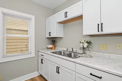 2642 N 50th St #2644, Milwaukee, WI 53210 - Photo 13