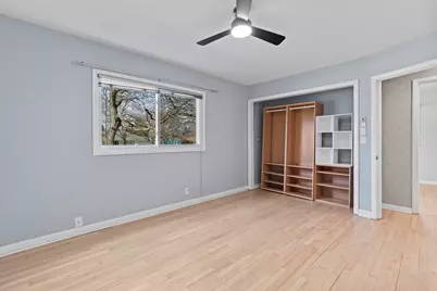 201 W Ellsworth Ln, Bayside, WI 53217 - Photo 31