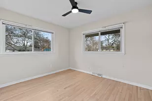 201 W Ellsworth Ln, Bayside, WI 53217 - Photo 33