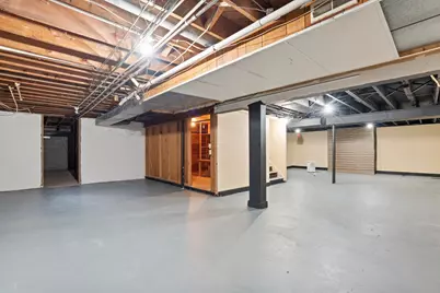 201 W Ellsworth Ln, Bayside, WI 53217 - Photo 37