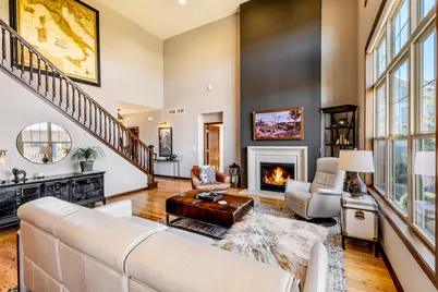 W79N417  Ridgeway Ln, Cedarburg, WI 53012 - Photo 11