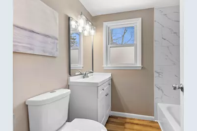 3900 W Kiley Ave, Milwaukee, WI 53209 - Photo 13