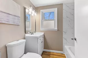 3900 W Kiley Ave, Milwaukee, WI 53209 - Photo 13