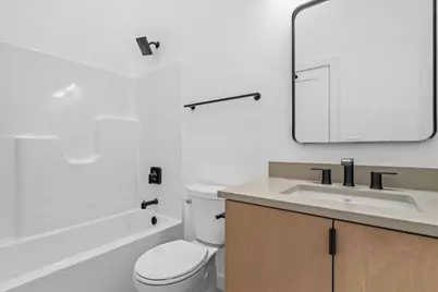 308  Oak St #202, Slinger, WI 53086 - Photo 11