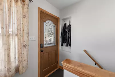 1608  Menomonee Ave, South Milwaukee, WI 53172 - Photo 27