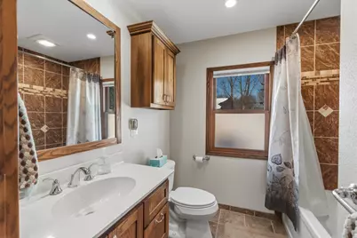 1608  Menomonee Ave, South Milwaukee, WI 53172 - Photo 11