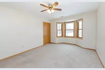 930  Oconomowoc Pkwy, Oconomowoc, WI 53066 - Photo 31