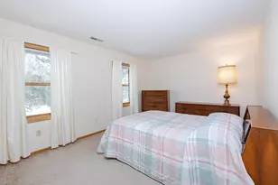 930 Oconomowoc Pkwy, Oconomowoc, WI 53066 - Photo 23