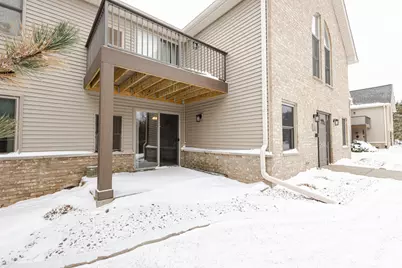 930  Oconomowoc Pkwy, Oconomowoc, WI 53066 - Photo 43