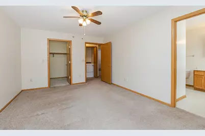 930  Oconomowoc Pkwy, Oconomowoc, WI 53066 - Photo 33